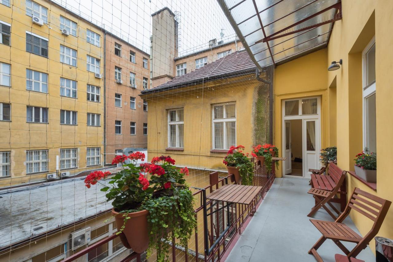 פראג Wonderful Apartment Next To The Jerusalem Synagogue מראה חיצוני תמונה