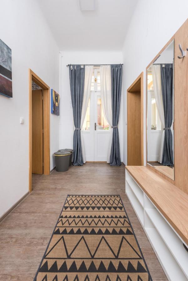 פראג Wonderful Apartment Next To The Jerusalem Synagogue מראה חיצוני תמונה